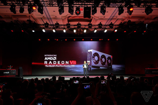 Cú lội ngược dòng của AMD khi tung ra card đồ họa RTX 7nm