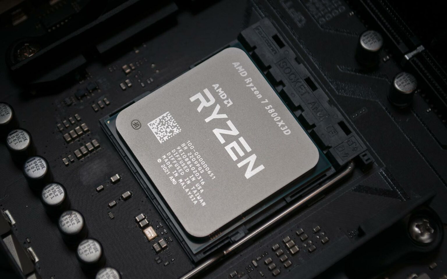 Đánh Giá CPU AMD Ryzen 7 5800X3D