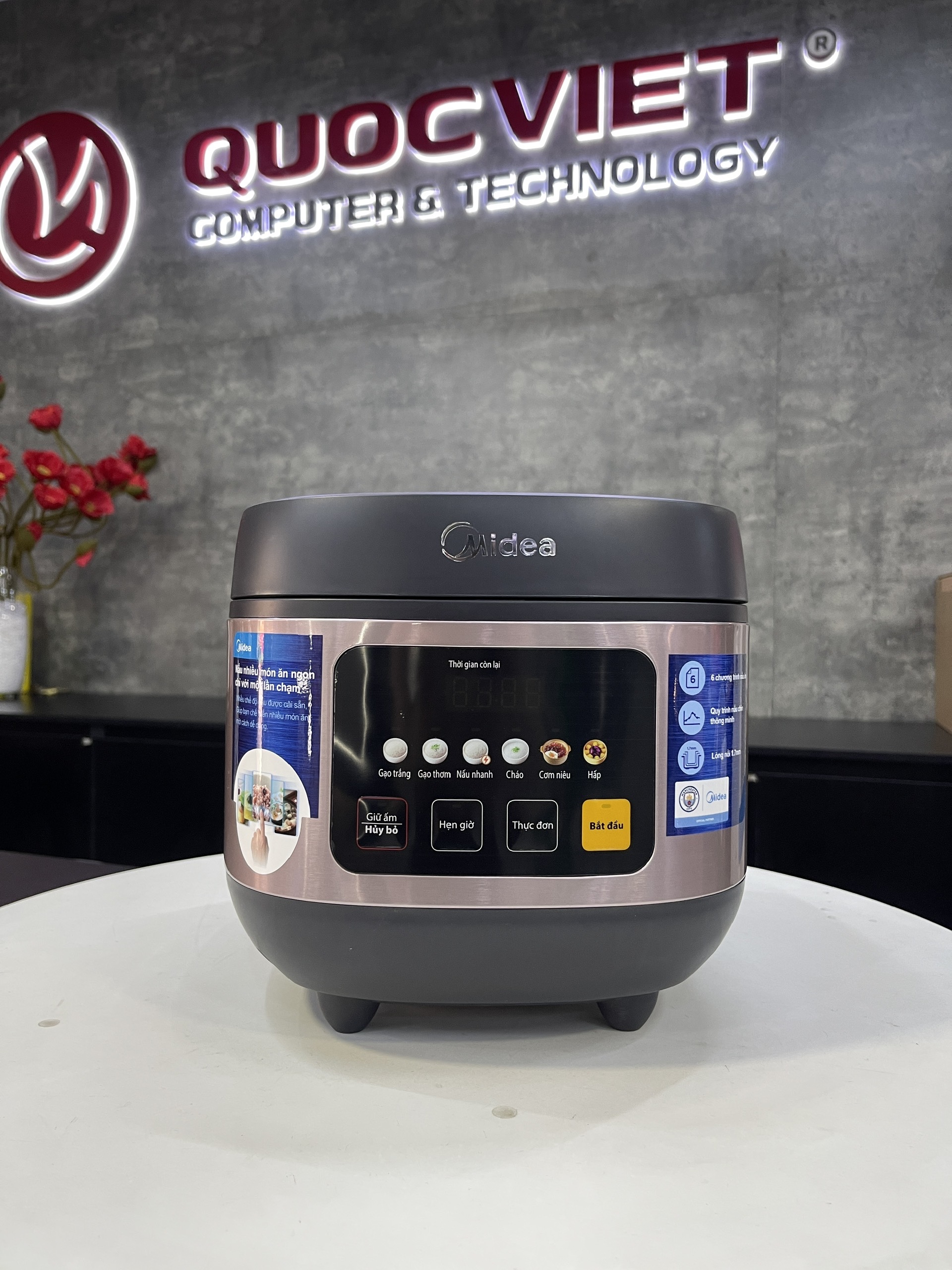 Nồi cơm điện tử 1.8L Midea MB-FS5024