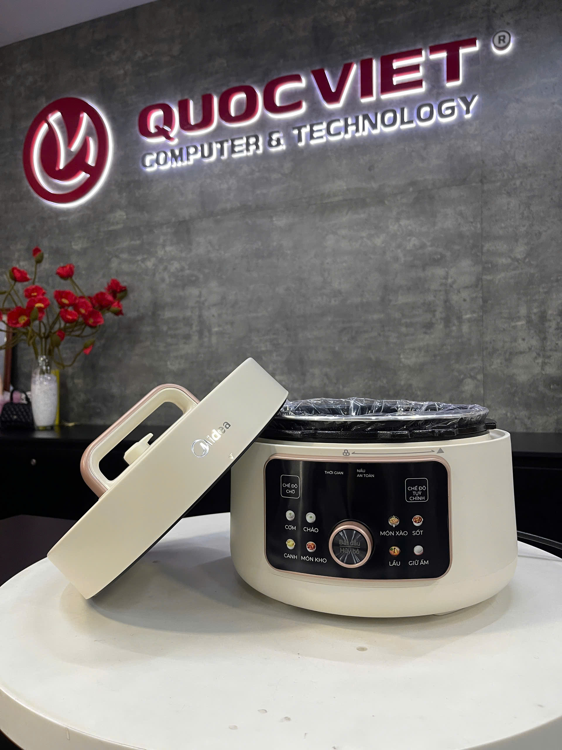 Nồi áp suất điện cơ 4L Midea MPC40110APA