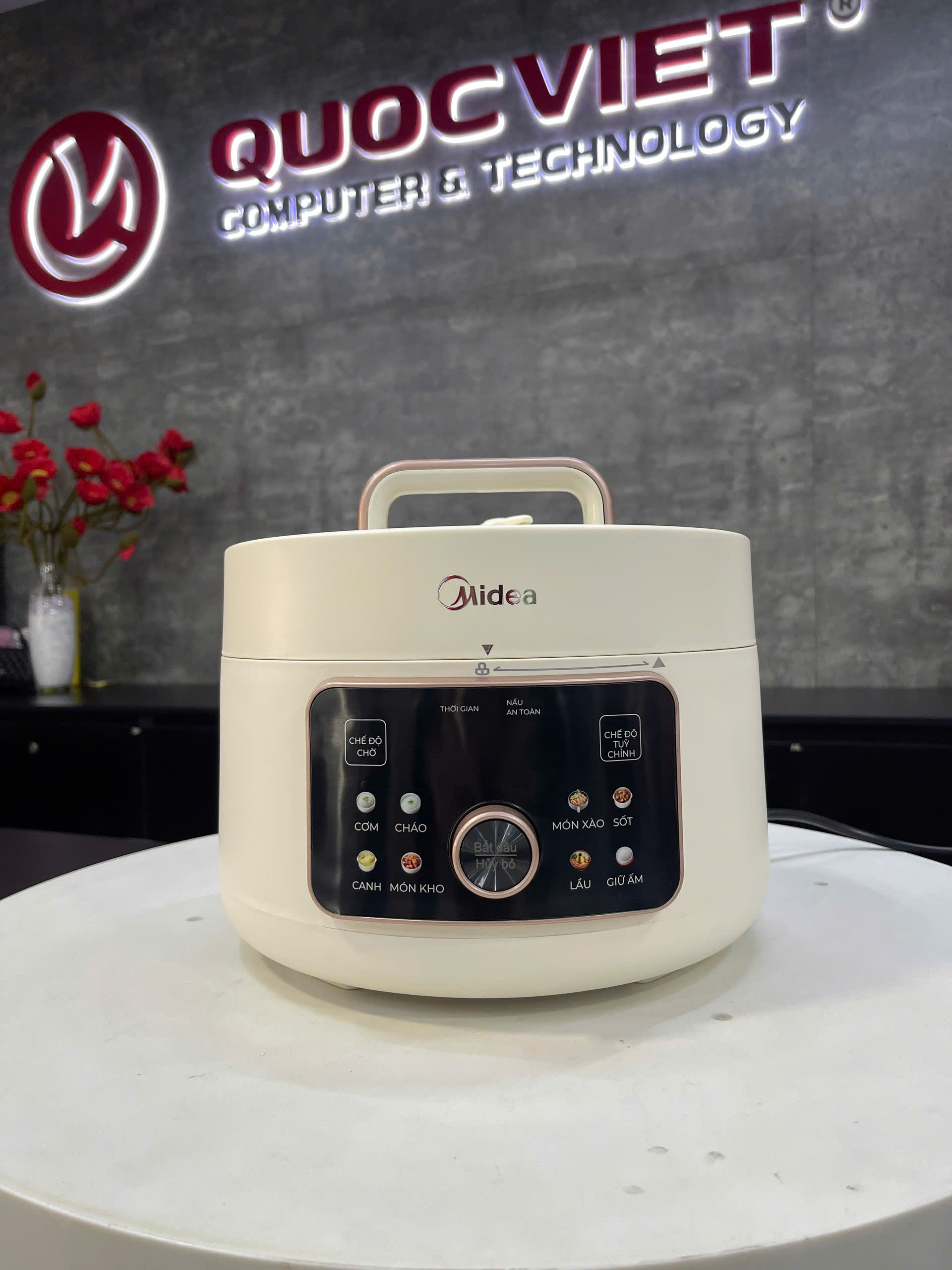 Nồi áp suất điện cơ 4L Midea MPC40110APA