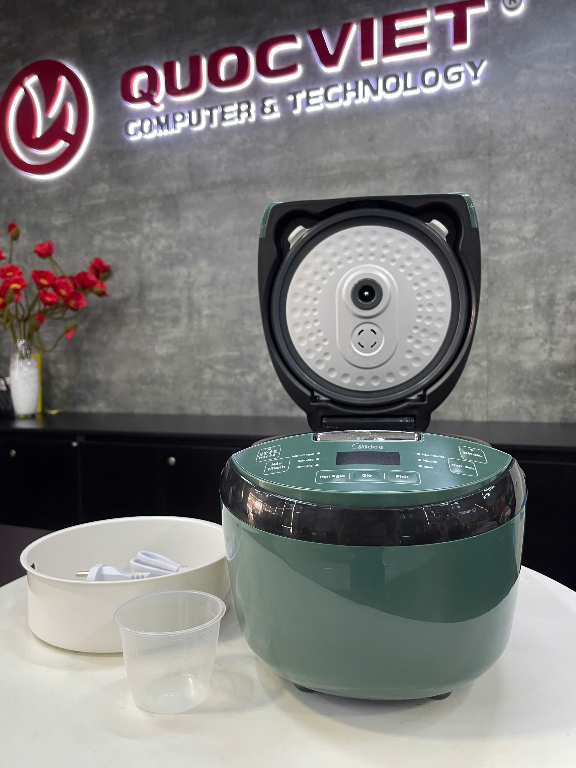 Nồi cơm điện Midea 1 Lít MR-FS1022