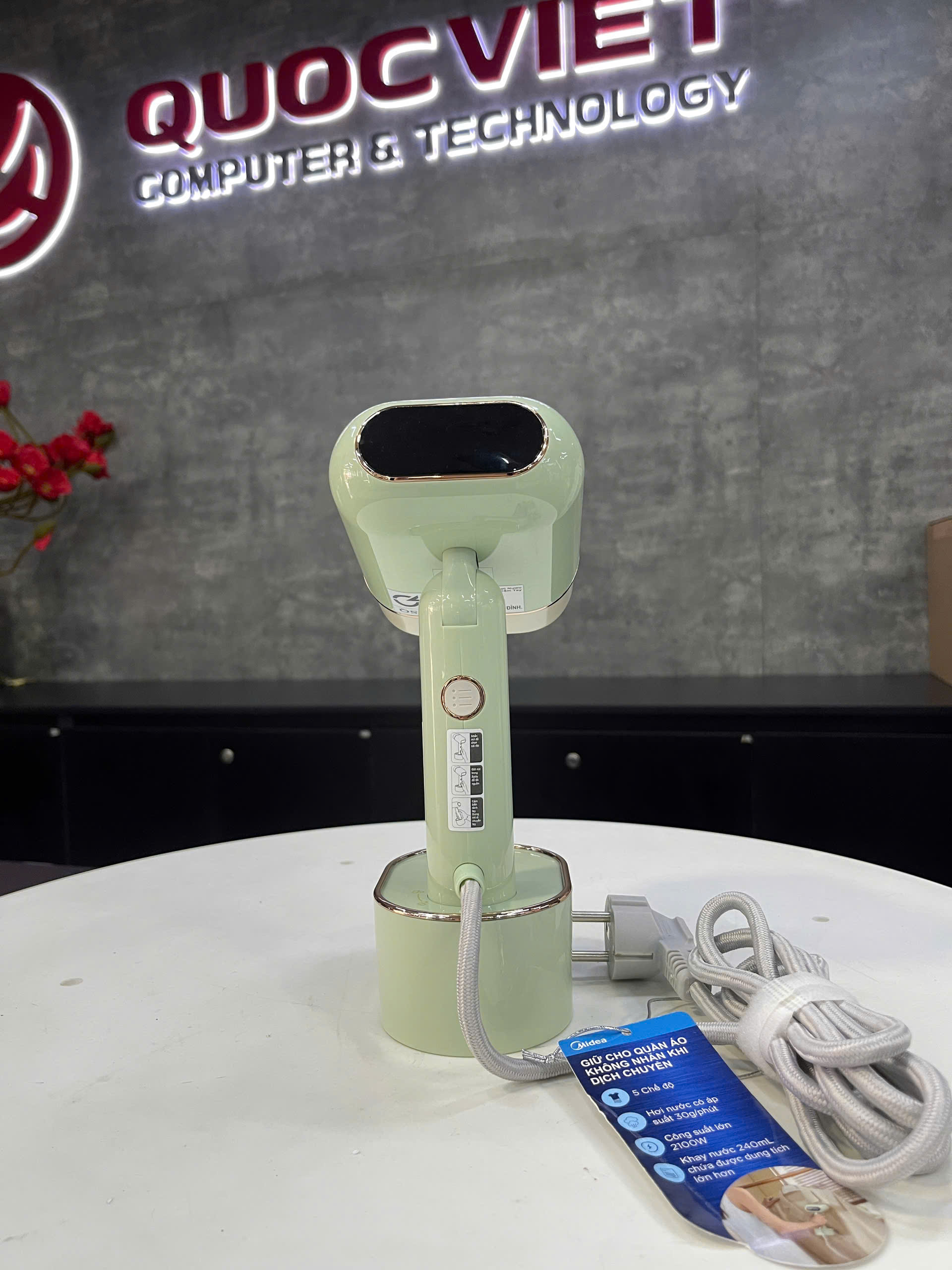 Bàn ủi hơi nước cầm tay Midea MGS21000BPG 2100W