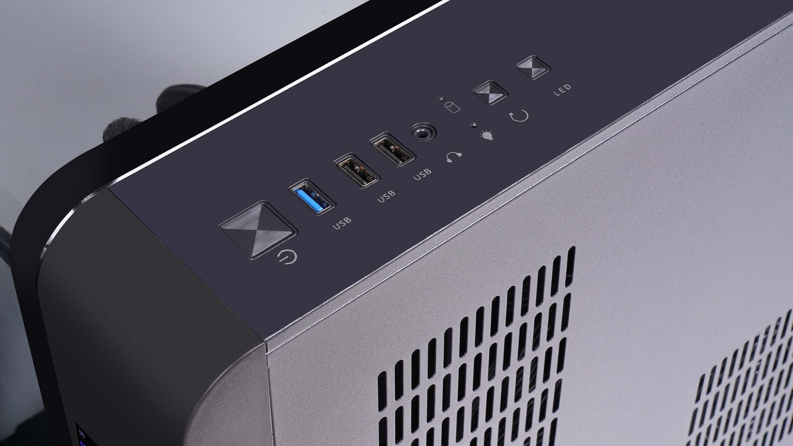 Vỏ máy tính MIK BARBATOS M BLACK (Mini Tower/ M-ATX/ Đen)