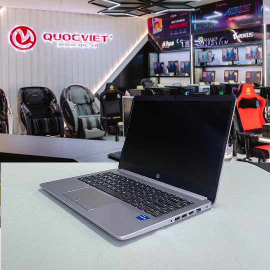 Máy Tính Xách Tay HP 240 G8 518W3PA (i5-1135G7/8GD4/512GSSD/14.0FHD/Wlac/BT5/3C41WHr/BẠC/W10SL)
