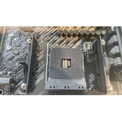 Mainboard ASUS TUF GAMING B550M-PLUS (AMD B550, Socket AM4, m-ATX, 4 khe RAM DRR4)